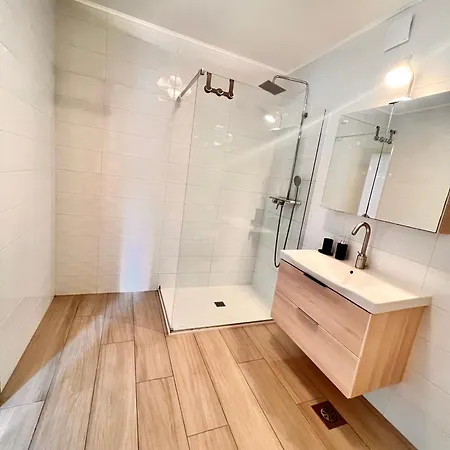 Dina Apartamento