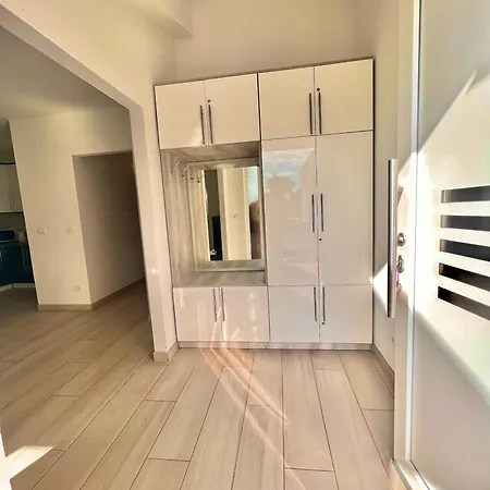 Dina Apartamento